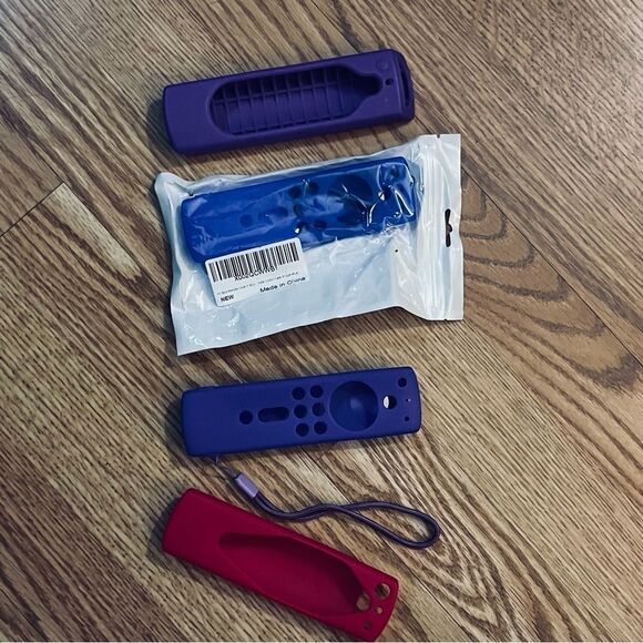 NWT 4 Silicone Remote Control Covers Streaming Device Remote Control Covers - Picture 1 of 6